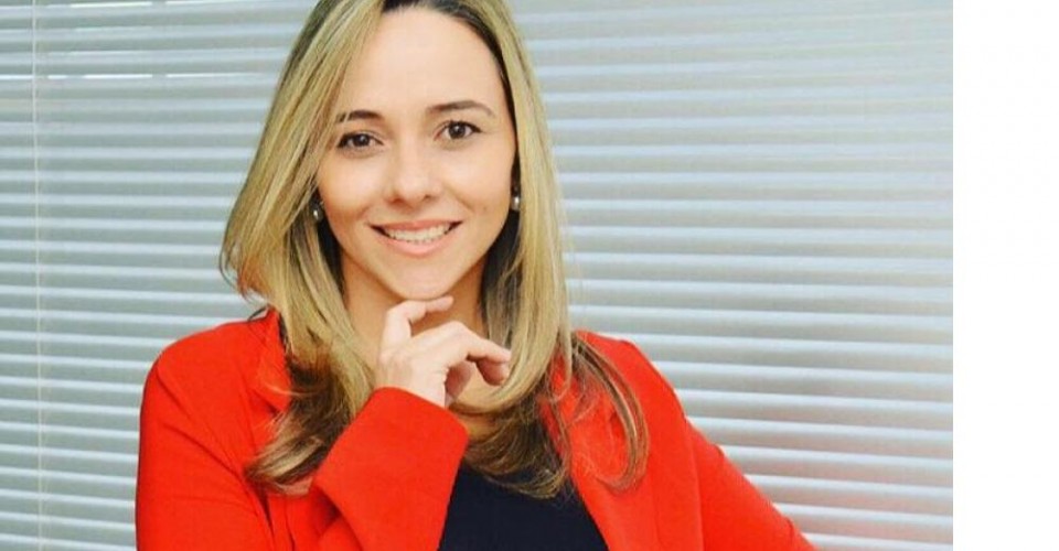 3 DICAS para sua RECOLOCAÇÃO PROFISSIONAL através do LINKEDIN!