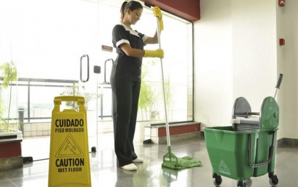 5 dicas na hora de terceirizar a limpeza de sua empresa